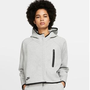 Nike Womens Cape Large